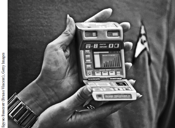 В будущем у нас появятся трикордеры, как в «Звездном пути», которые смогут диагностировать почти любую болезнь; с изобретением портативных МРТ-сканеров и ДНК-чипов это станет вполне возможным