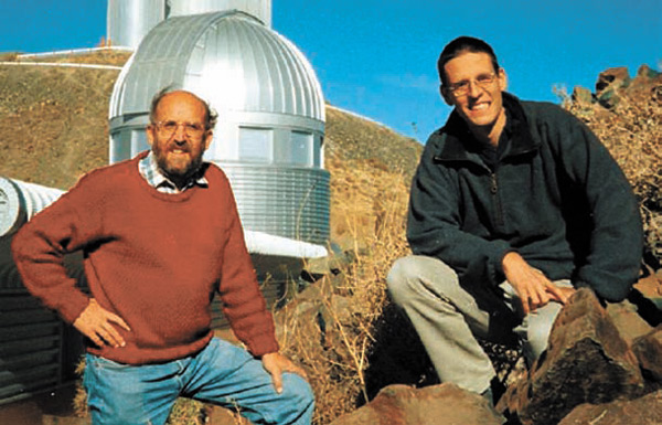 Мишель Майор (слева) и Дидье Келос. Изображение: «Троицкий вариант»