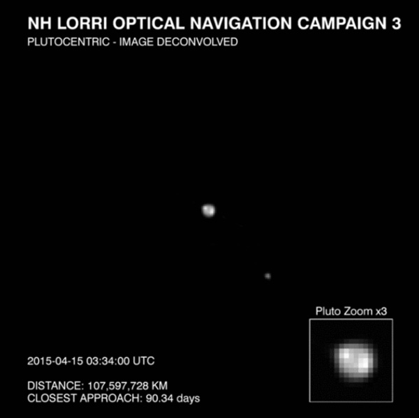 На снимке камеры LORRI аппарата «Новые горизонты», который был получен 15 апреля, видны некоторые детали альбедо на Плутоне