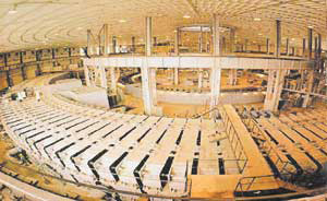 Так выглядит синхрофазотрон на 10 ГэВ в Дубне (изображение: «Наука и жизнь»)