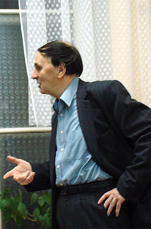 Лекция А. А. Зализняка «Некоторые проблемы порядка слов в истории русского языка», 18 ноября 2005 года, школа «Муми-тролль»