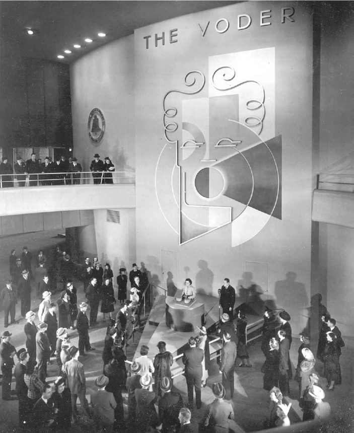 Синтезатор Дадли на Всемирной выставке 1939 года в Нью-Йорке