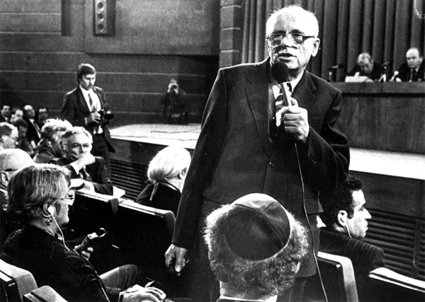 На Форуме «За безъядерный мир». Москва, 14–16 февраля 1987 г. Фото с сайта www.sakharov-archive.ru