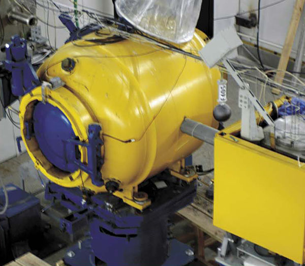 Новая станция для изучения детонационных процессов в зале СИ ВЭПП-4 («Наука из первых рук» №2(62), 2015)