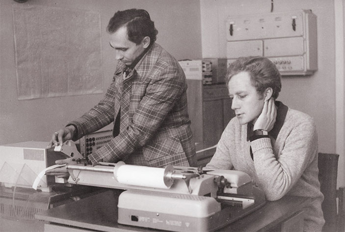 Первая ЭВМ в ИЦиГ. В. А. Куличков и С. Н. Родин («Наука из первых рук» №2/3 (74), 2017)