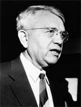 Гарольд Клейтон ЮРИ (Harold Clayton Urey). Фото с сайта www.chemistry.msu.edu