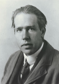 Нильс Хенрик Давид БОР (Niels Henrik David Bohr). Фото с сайта web.gc.cuny.edu