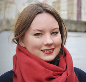 Яна Хлюстова