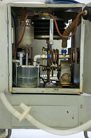 Первый в СССР аппарат ИВЛ