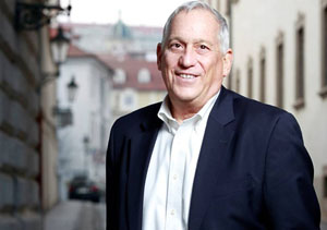 Уолтер Айзексон (Walter Isaacson) (изображение: http://grupobcc.com)