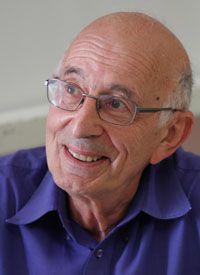 Юбер Кривин (Hubert Krivine) (изображение: phototheque.npa2009.org)