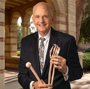 Рой Милз (Roy A. Meals) (изображение: uclaextensionolli.wordpress.com)