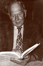 Марков Моисей Александрович (1908-1994)
