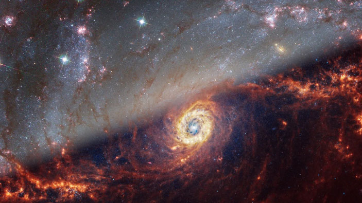 Одна и та же галактика (NGC 1672) глазами телескопов «Хаббл» и «Уэбб»