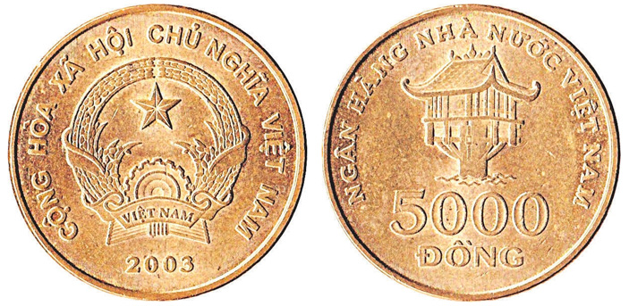 <b>Рис. 2.</b> 5000 донгов, Вьетнам, 2003 (никель-алюминиевая бронза 25,5 мм) <a name=b1></a><a href=/nauchno-populyarnaya_biblioteka/434486/Dengi_stran_kotorye_est_na_globuse?US&from=rxblock#1>[1]</a> («ТрВ» №24(268), 04.12.2018)