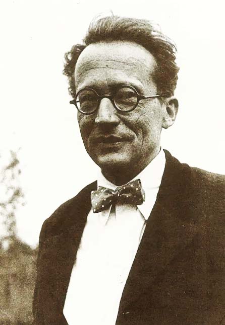 Эрвин Шрёдингер, 1940-е годы