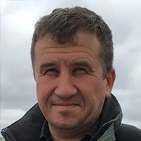 Алексей Иванов