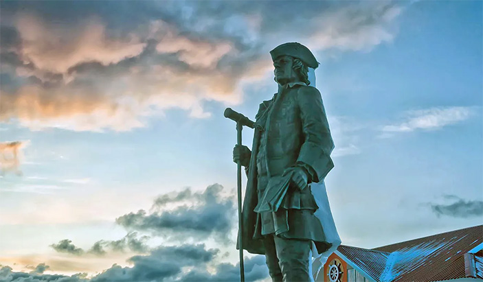 Памятник Берингу в селе Никольское