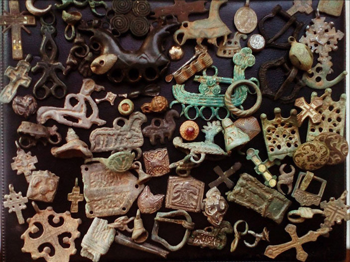 Средневековые украшения («Троицкий вариант» №5, 2019)