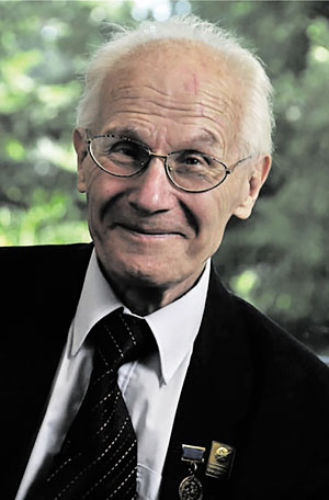 Юрий Николаевич Арцутанов («Троицкий вариант» №2, 2019)