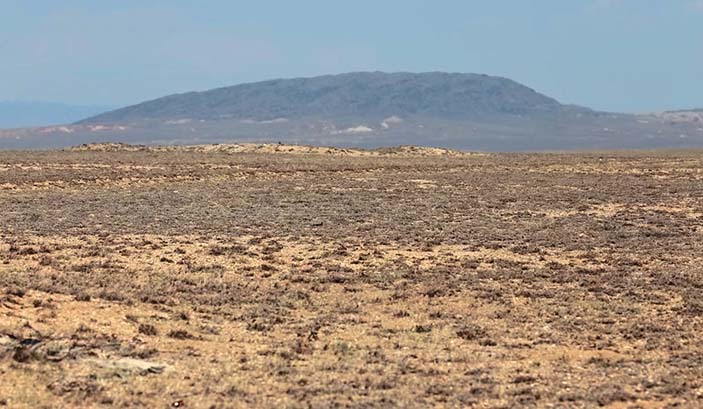 Щебнисто-глинистая полупустыня