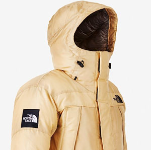 Штормовка The North Face из рекомбинированного паучьего шелка. Фото: Uncrate («Химия и жизнь» №9, 2017)