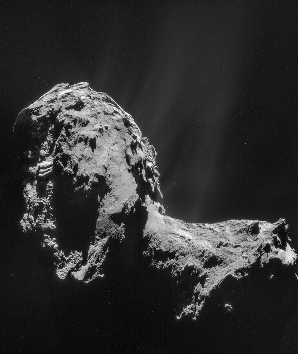 Рис. 1. Фото кометы с борта Rosetta (ноябрь 2014). ESA/Rosetta/MPS for OSIRIS Team MPS/UPD/LAM/IAA/SSO/INTA/UPM/DASP/IDA. Фото с сайта sci.esa.int/rosetta/