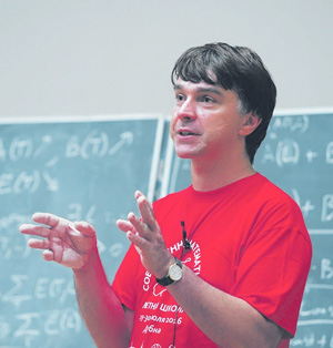 С. Смирнов. Фото Г. Мерзона («ТрВ» №15(259), 31.07.2018)