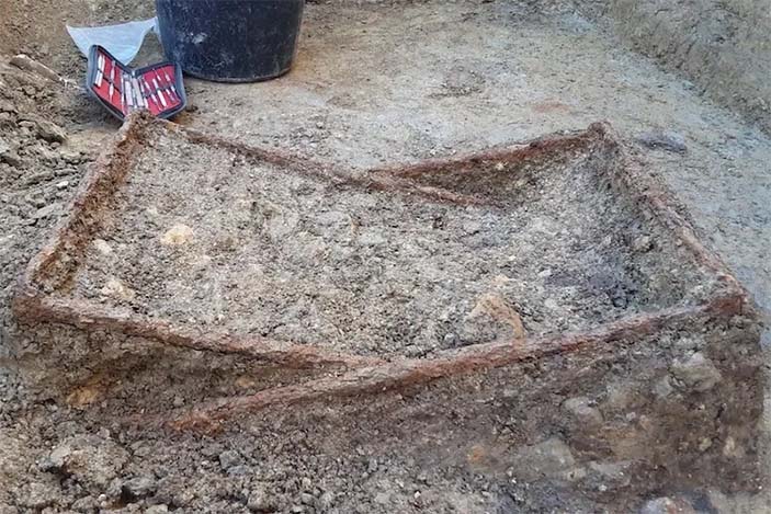 1400-летний железный складной стул. Фото BLfD/Zenger