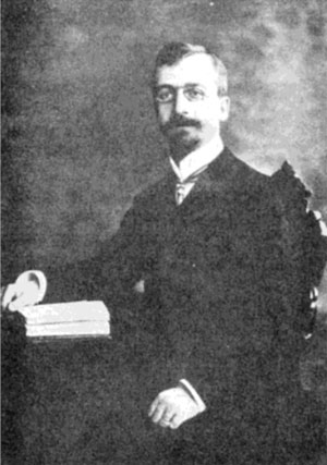 Эли Картан в 1904 году
