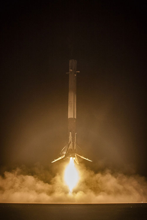 Первая успешная посадка Falcon 9