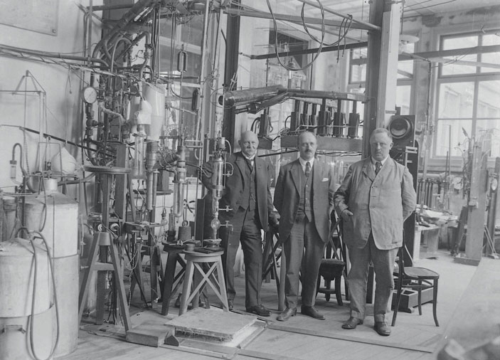 Камерлинг-Оннес, Ларс Вегард и Виллем Кеезом