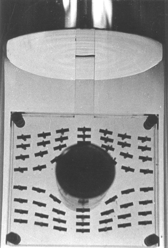 Иллюстрация эффекта Мейснера