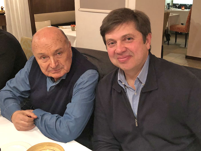 Автор и М. Жванецкий. Прага, 15 февраля 2019 года («Троицкий вариант» №23, 2020) 
