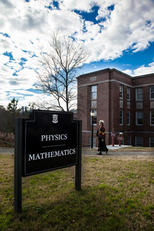 Кампус («Троицкий вариант» №7, 2019) 