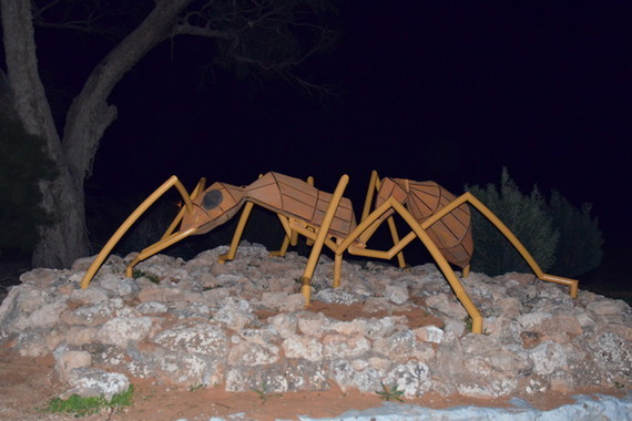 Муравей-динозавр
