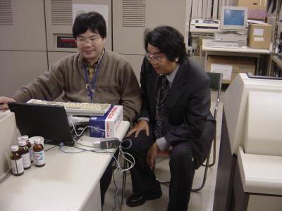 Блоггеры проекта Хаябуса (фото с сайта www.isas.jaxa.jp)