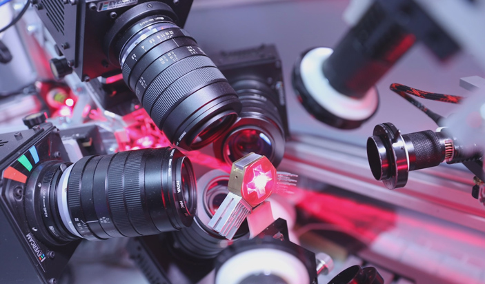 Рис. 6. Установка для скоростной записи свободного полета микронасекомых