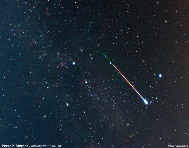Метеор потока Персеиды, наблюдавшегося в августе 2009 года