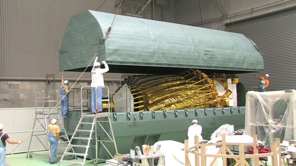 «Радиоастрон» перед отправкой на Байконур. Фото: НПО им. С. А. Лавочкина