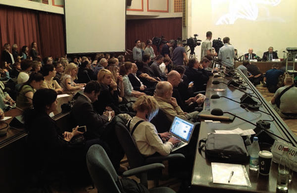 Лекция Джеймса Уотсона в Москве