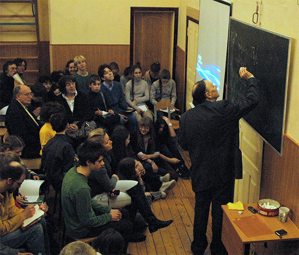 А. А. Зализняк, 11.02.2013, школа «Муми-тролль»