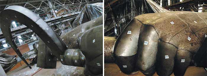 Каждый из 5000 элементов скульптуры предстояло промаркировать, сфотографировать и оценить степень коррозионного износа. Изображение: «Наука и жизнь»