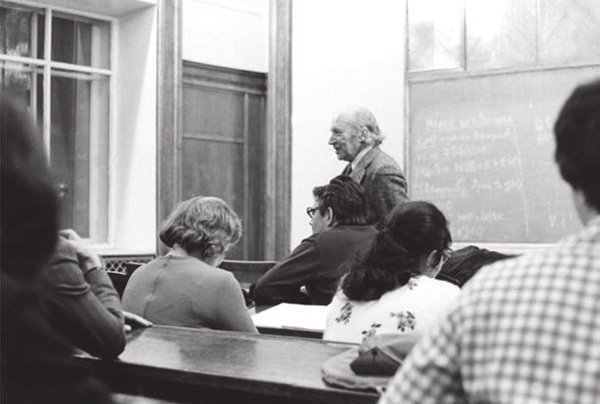 Семинар по понедельникам. Фото Carol Tate. С сайта www.ams.org