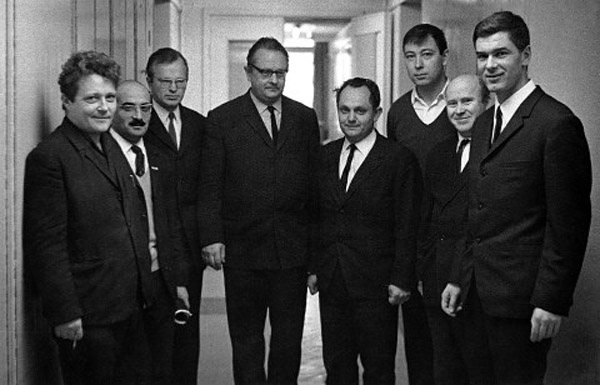 Выпускники Физтеха — ученики М. А. Лаврентьева («Наука из первых рук» №4(64), 2015)