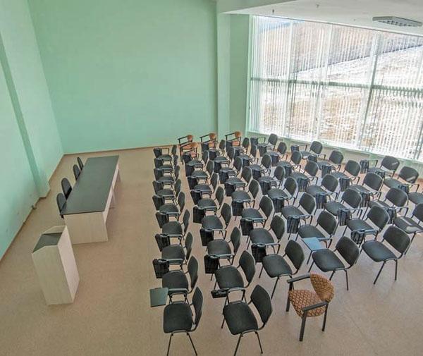 Конференц-зал обсерватории на 50 мест («Природа» №3, 2015)