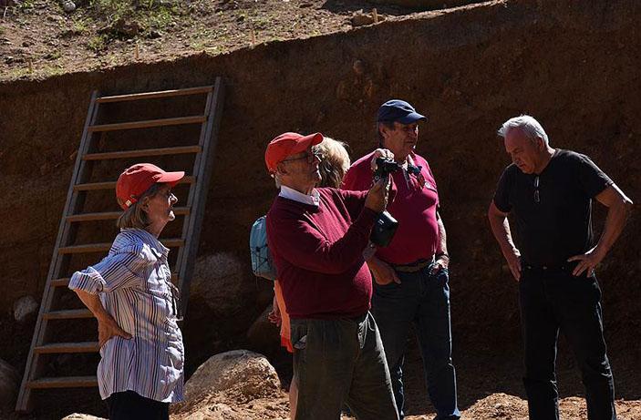 Французские ученые в алтайских пещерах. Фото: Лидия Зоткина («Коммерсантъ Наука» №6, сентябрь 2017)