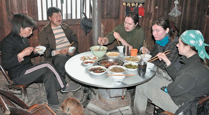 Орнитологи в доме фермера («Природа» №8, 2014)