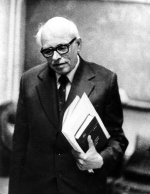 Андрей Сахаров в ФИАНе вскоре после ссылки, 1986 год («Троицкий вариант» №7, 2019)