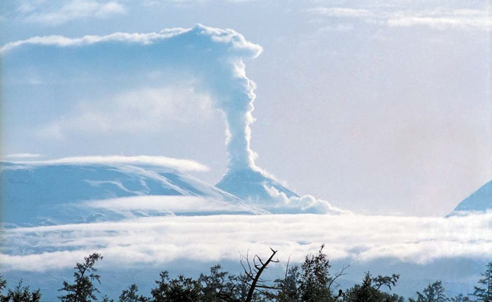 Вулкан Ключевской («Природа» №8, 2017)